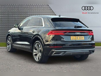 Used Audi Q8 2024 for sale - 76475795: Photo