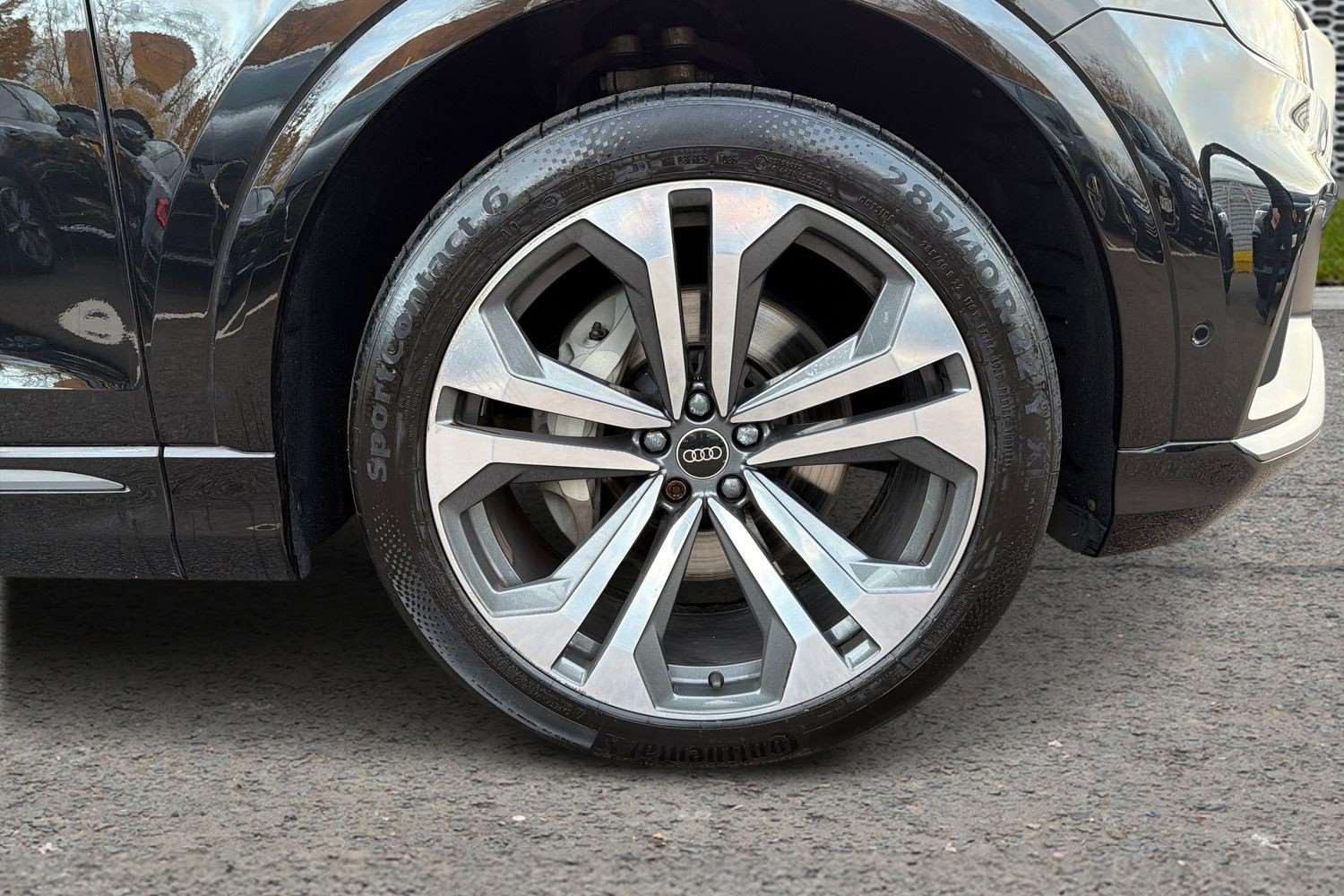 Used Audi Q8 for sale - 76475795: Photo 5