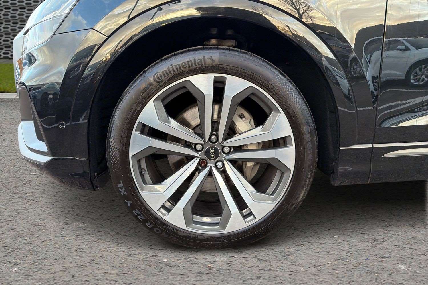 Used Audi Q8 for sale - 76475795: Photo 9