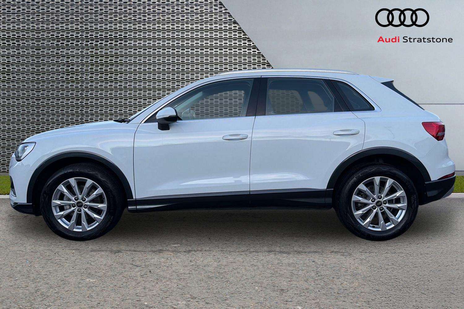 Used Audi Q3 2025 for sale - 77373718: Photo 8