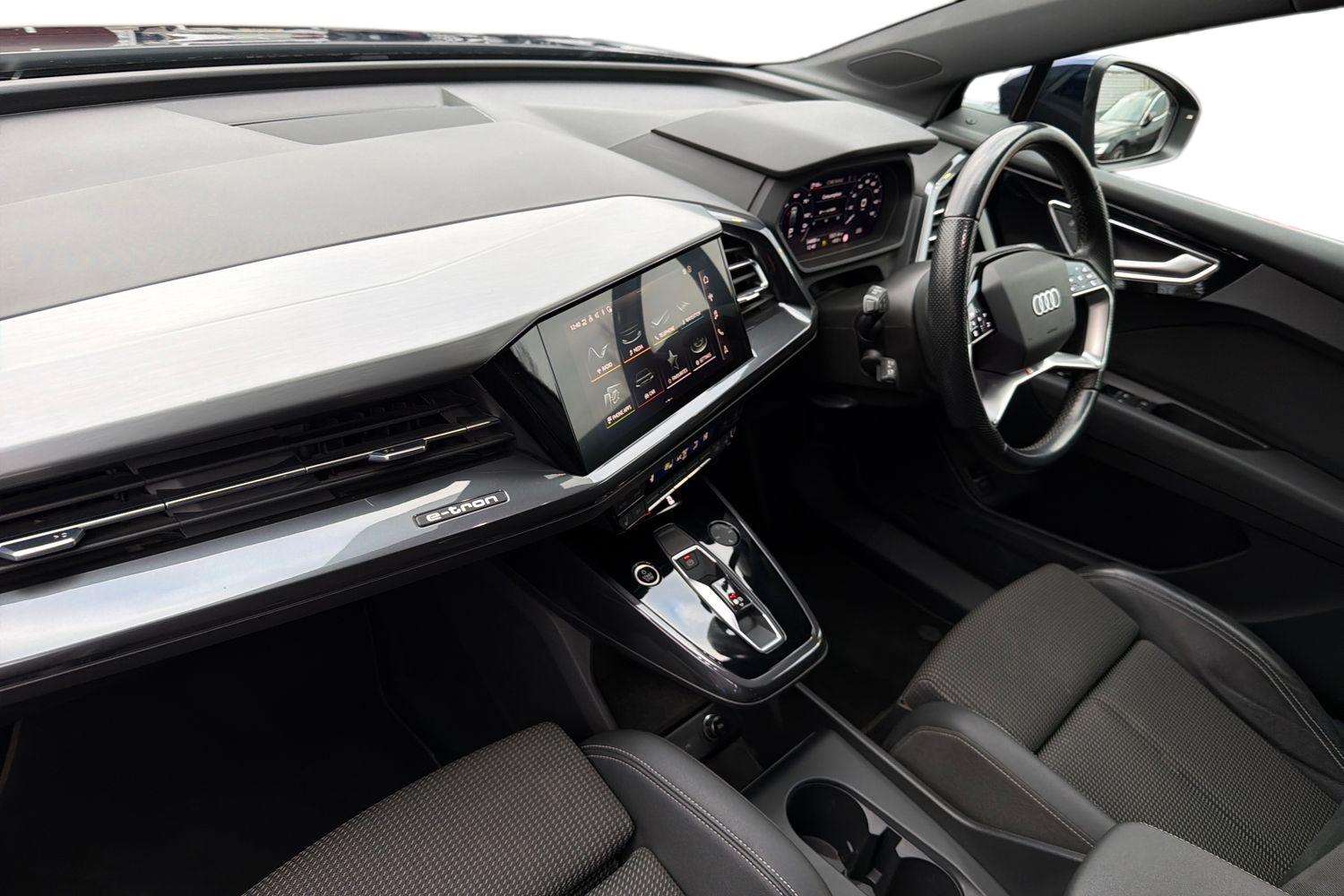 Used Audi Q4 e-tron 2022 for sale - 76967890: Photo 2