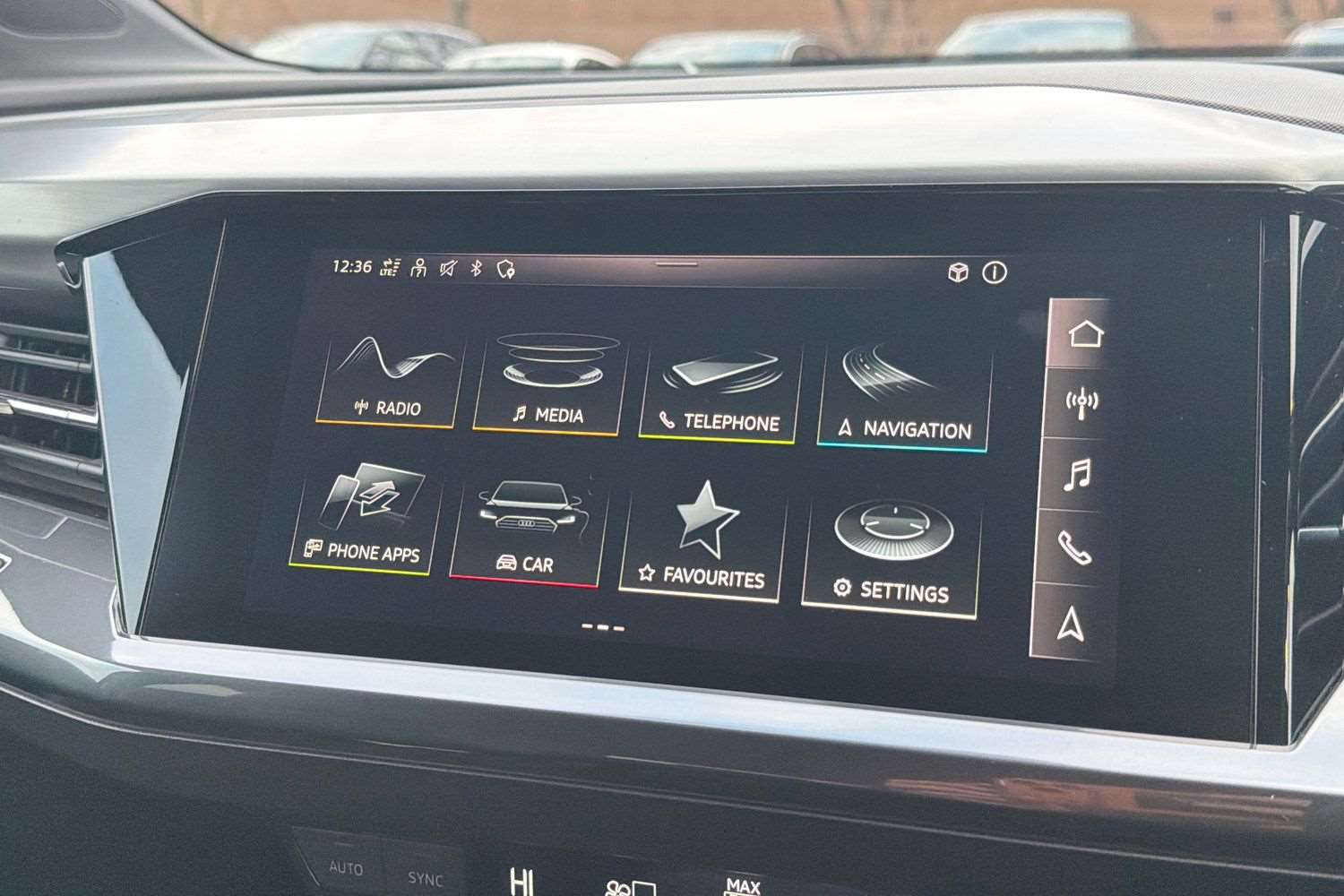 Used Audi Q4 e-tron 2022 for sale - 76967890: Photo 27