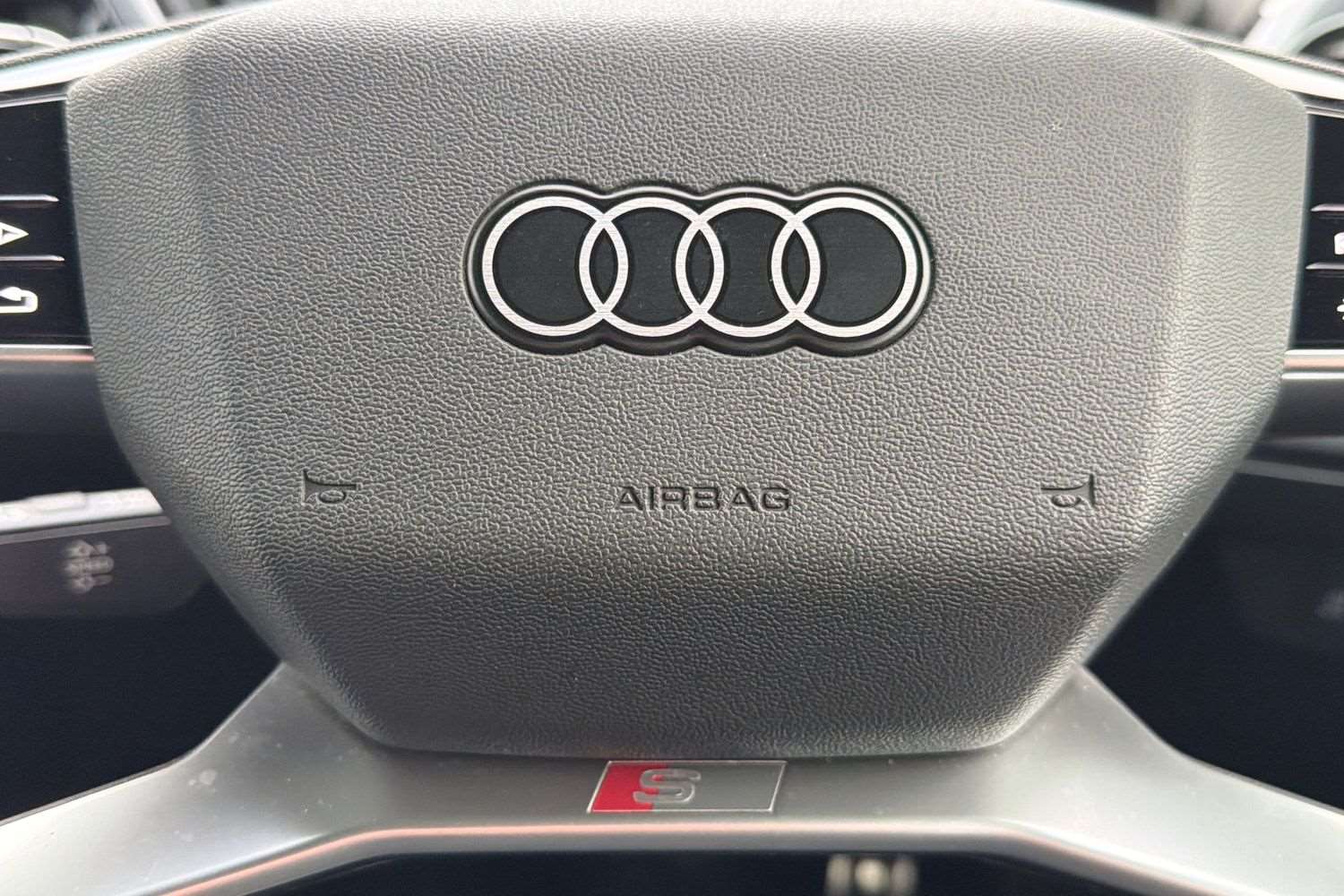 Used Audi Q4 e-tron 2022 for sale - 76967890: Photo 33