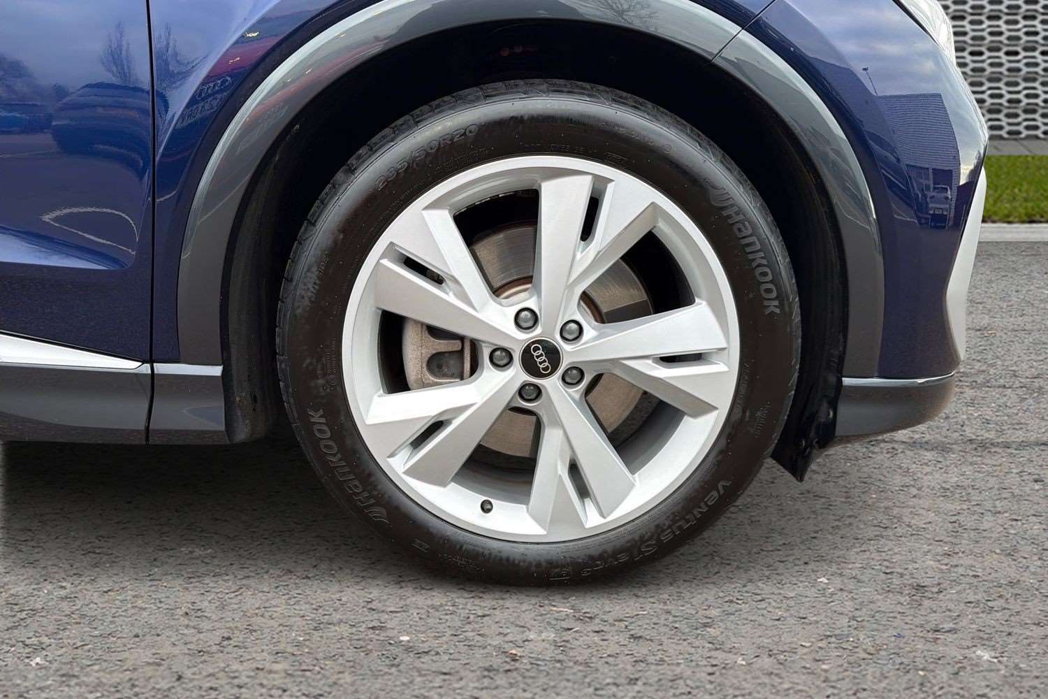 Used Audi Q4 e-tron 2022 for sale - 76967890: Photo 5