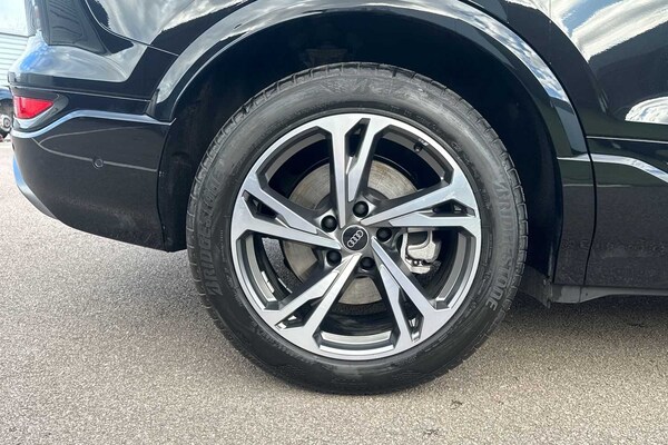 Used Audi Q6 e-tron 2025 for sale - 74716980: Photo 5