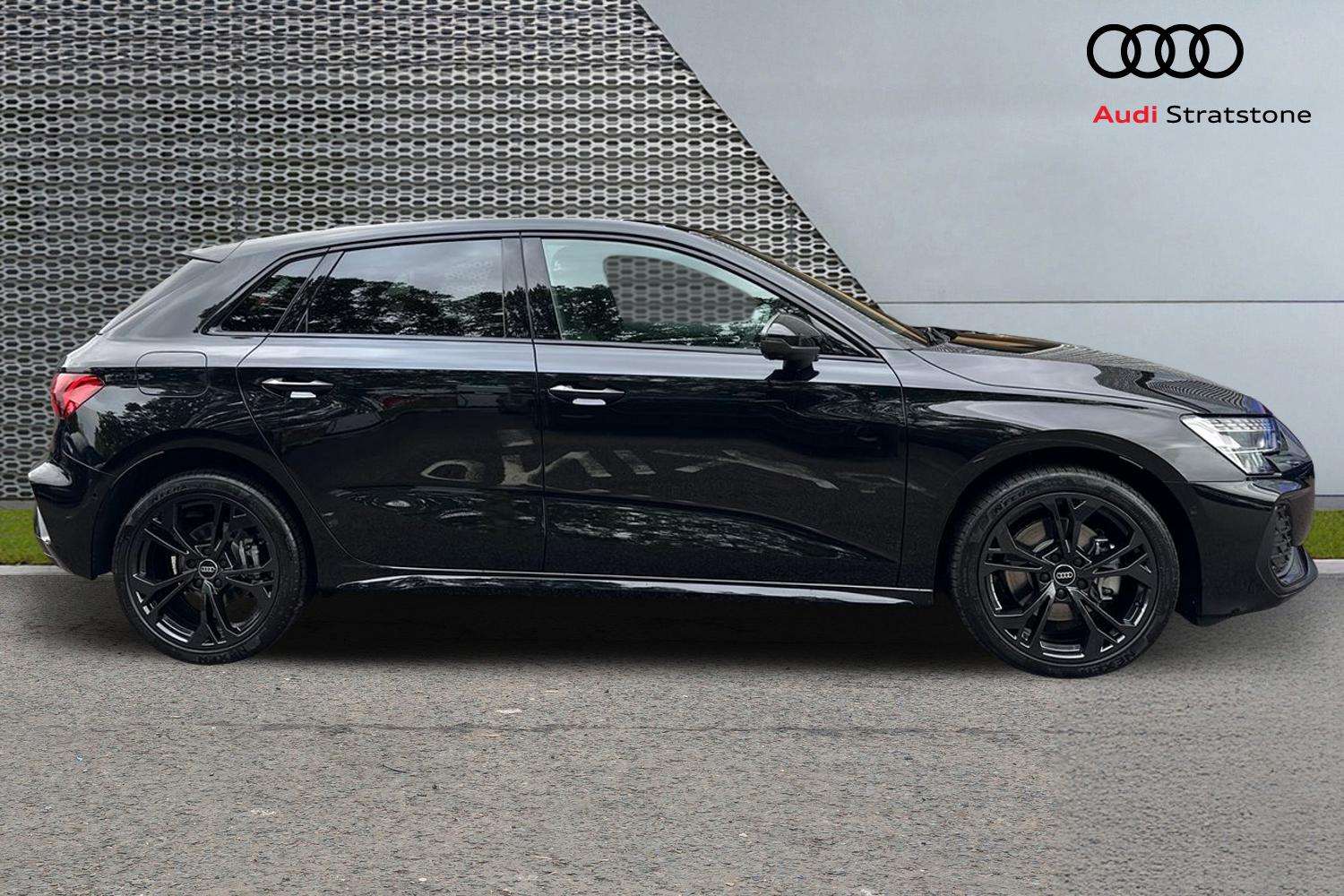 Used Audi A3 2025 for sale - 76564436: Photo 4