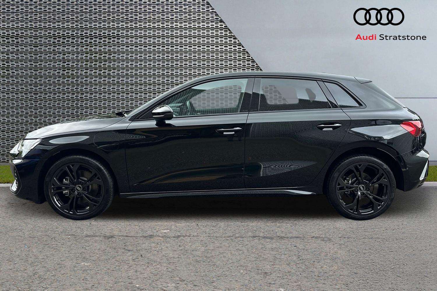 Used Audi A3 2025 for sale - 76564436: Photo 8