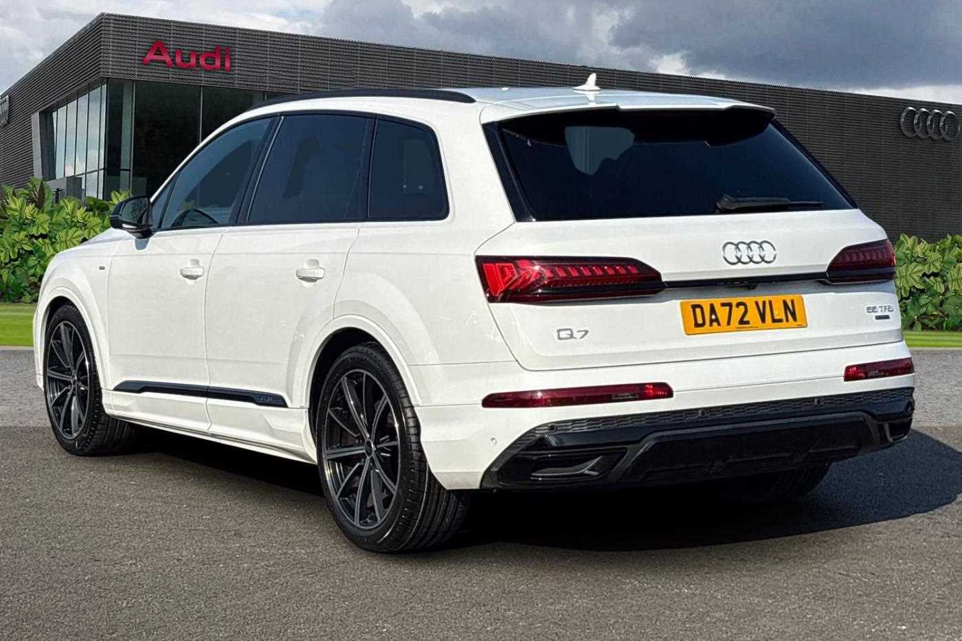 Used Audi Q7 2022 for sale - 76339686: Photo 3