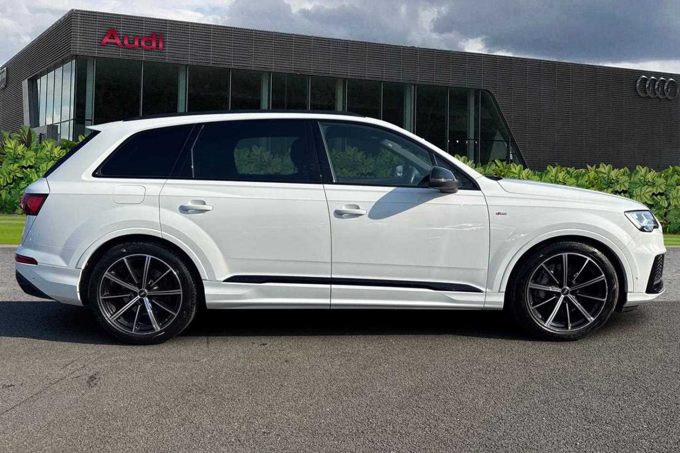 Used Audi Q7 2022 for sale - 76339686: Photo 4