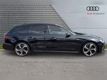 Used Audi A4 2022 for sale - 79864500: Photo