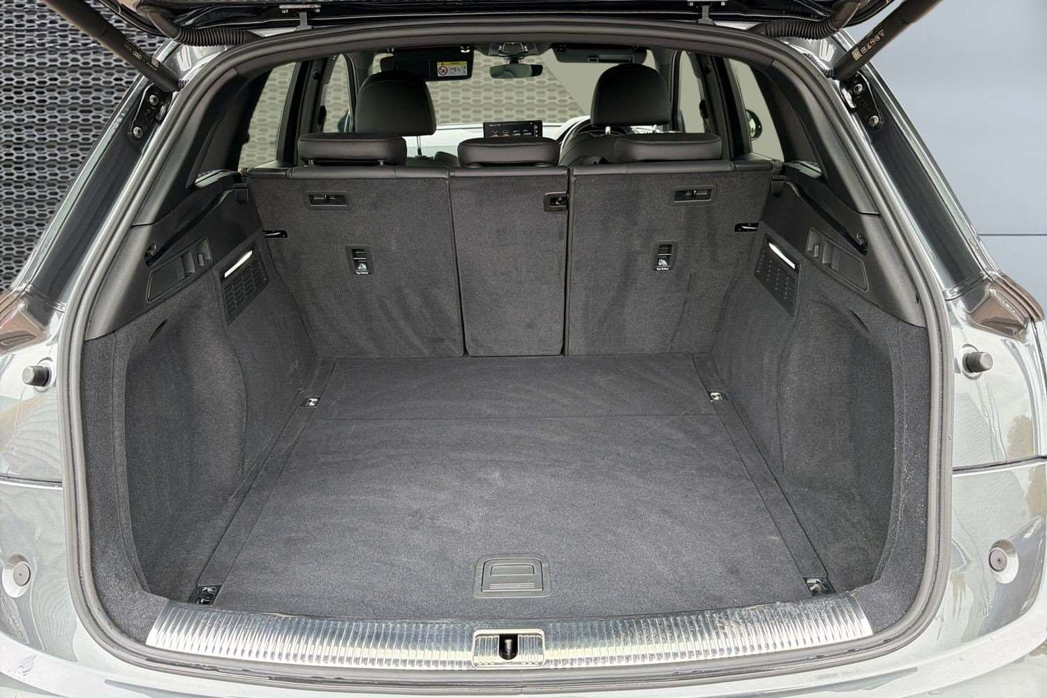 Used Audi Q5 2023 for sale - 76242400: Photo 13