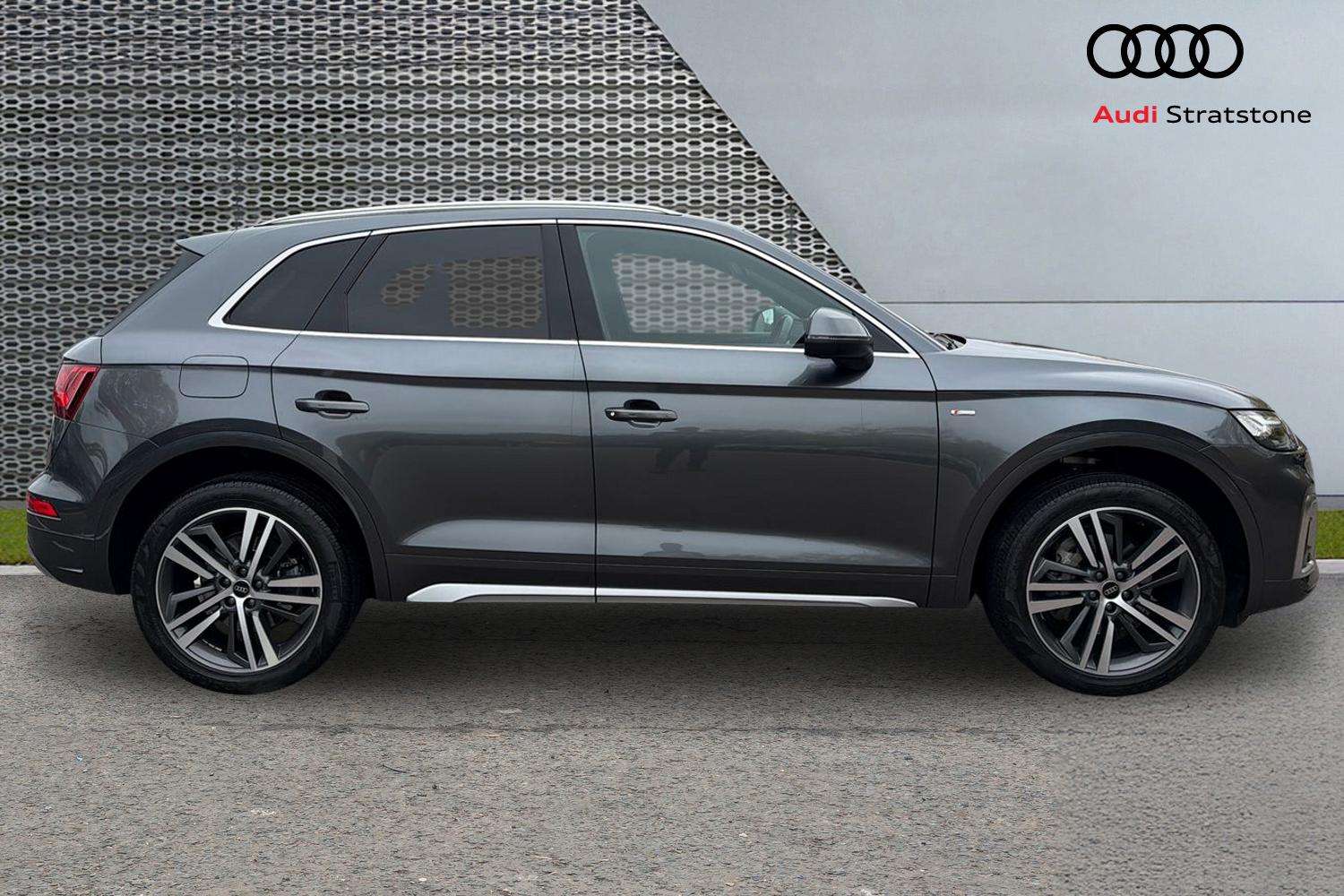 Used Audi Q5 2023 for sale - 76242400: Photo 4
