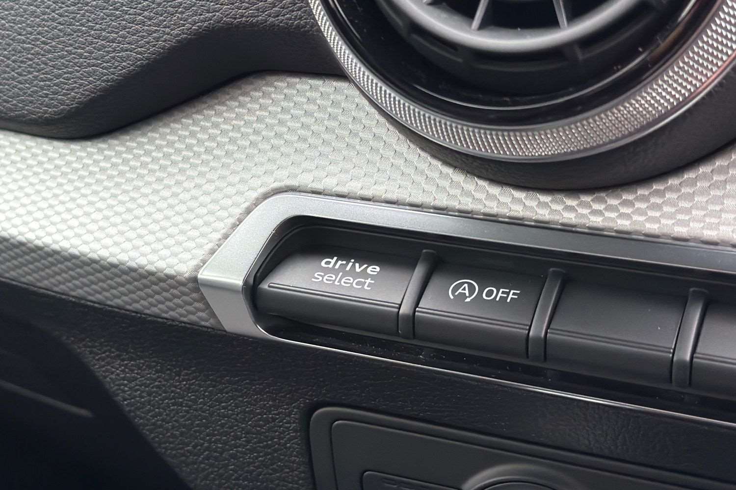 Used Audi Q2 2025 for sale - 78010495: Photo 30