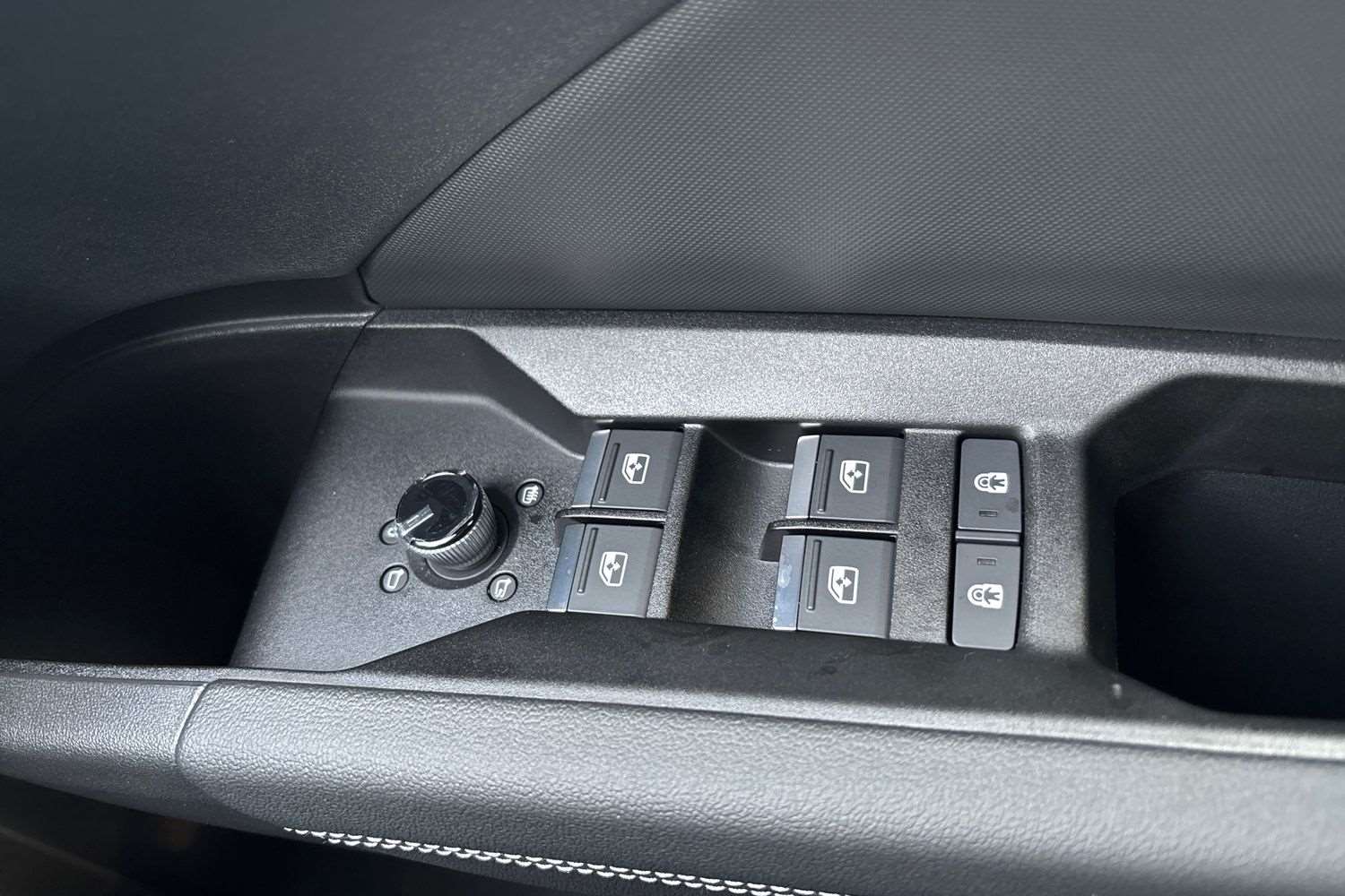 Used Audi Q4 e-tron 2025 for sale - 77772362: Photo 14