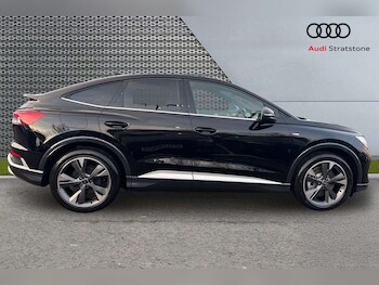Used Audi Q4 e-tron 2025 for sale - 77772362: Photo