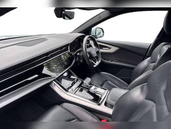 Used Audi Q8 2024 for sale - 79730778: Photo