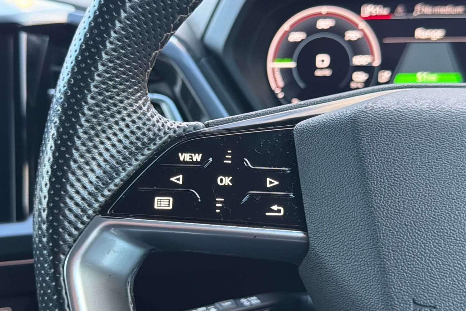 Used Audi Q4 e-tron 2021 for sale - 77135024: Photo 16