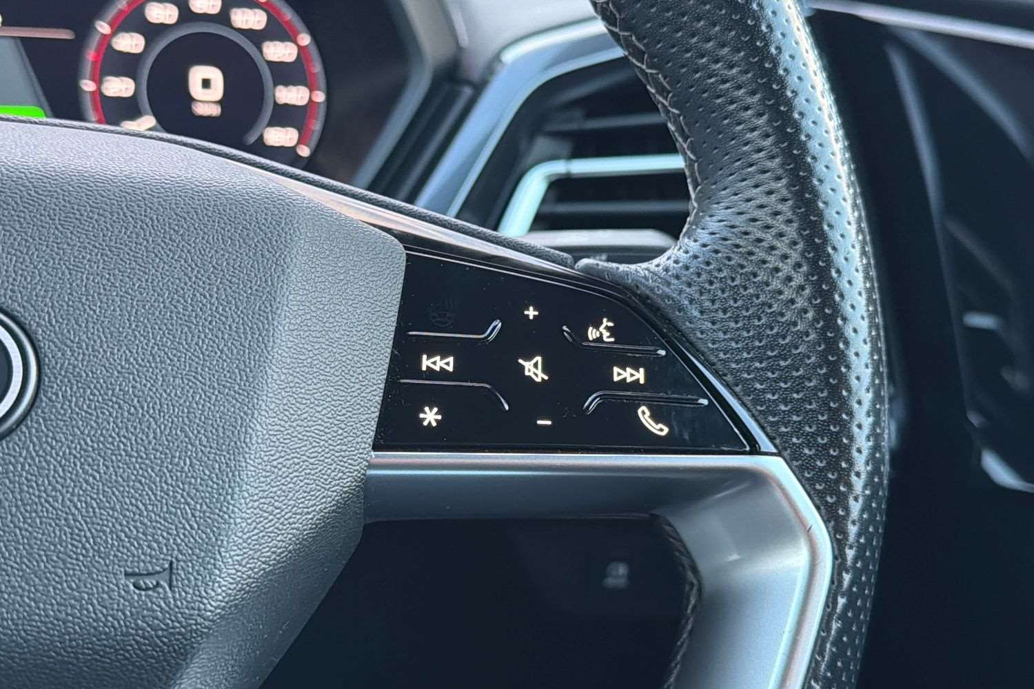 Used Audi Q4 e-tron 2021 for sale - 77135024: Photo 17