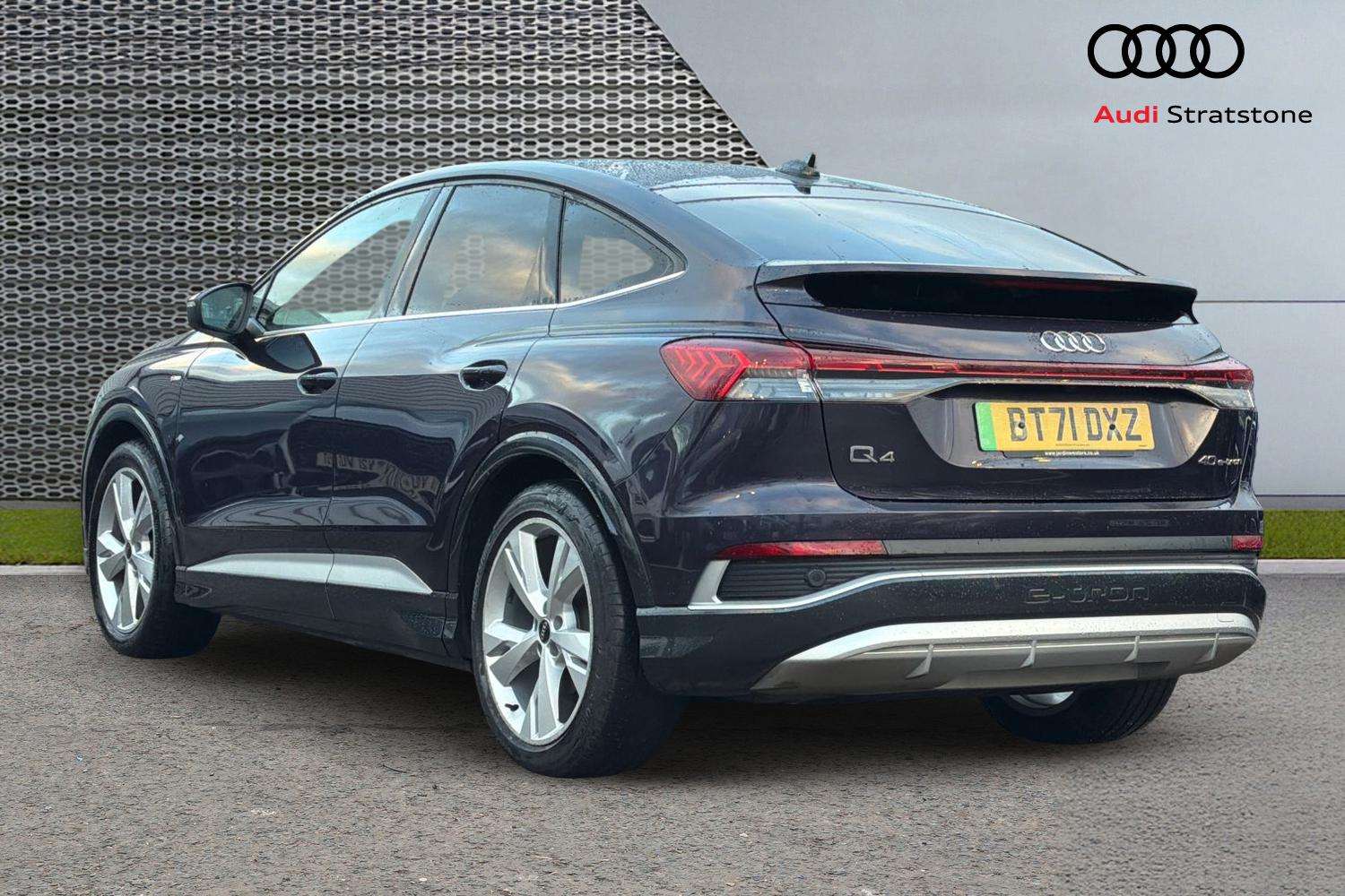 Used Audi Q4 e-tron 2021 for sale - 77135024: Photo 3