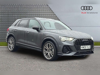 Used Audi Q3 2025 for sale - 77219730: Photo