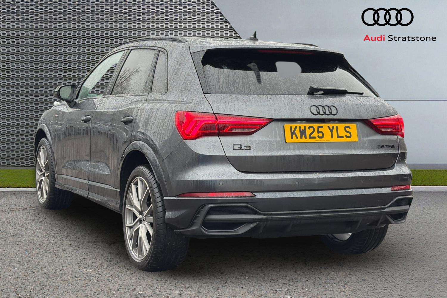Used Audi Q3 2025 for sale - 77219730: Photo 3