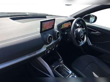 Used Audi Q2 2020 for sale - 76125777: Photo 2