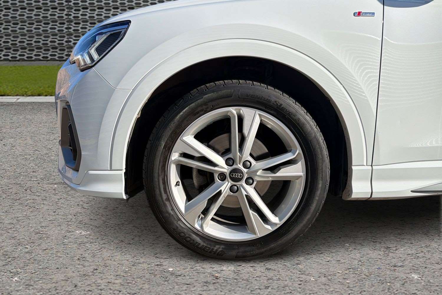 Used Audi Q3 2023 for sale - 77960918: Photo 9