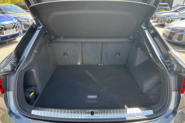 Used Audi Q3 2024 for sale - 75733288: Photo 11