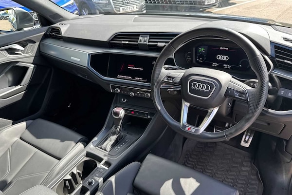 Used Audi Q3 2024 for sale - 75733288: Photo 12