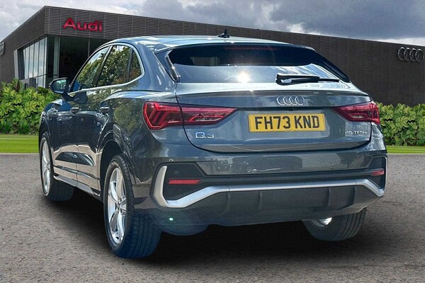 Used Audi Q3 2024 for sale - 75733288: Photo 3