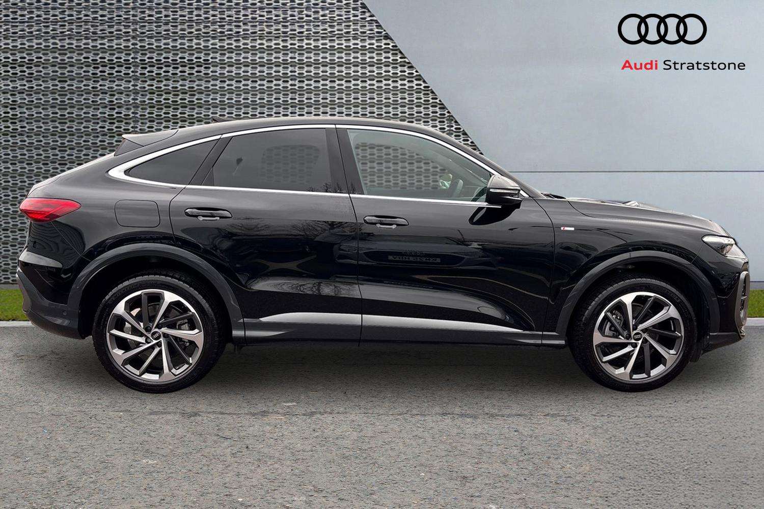 Used Audi Q5 2025 for sale - 77458688: Photo 4