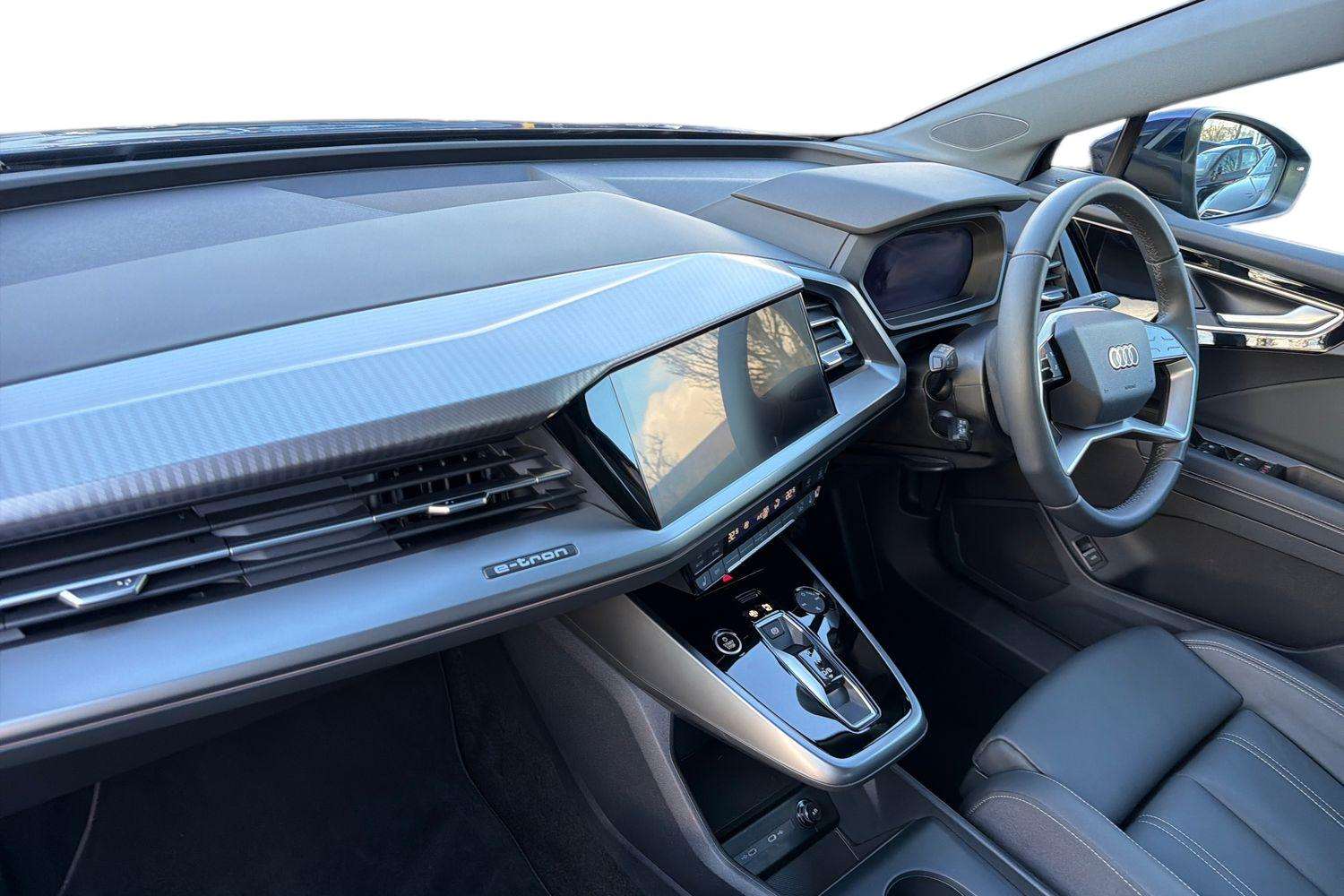 Used Audi Q4 e-tron 2025 for sale - 77472518: Photo 2