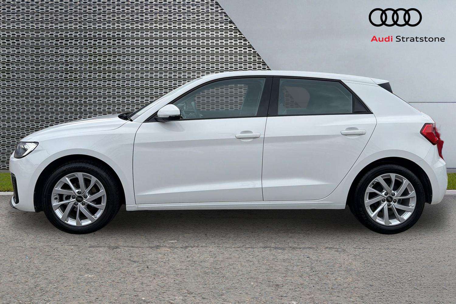 Used Audi A1 2024 for sale - 77995881: Photo 8