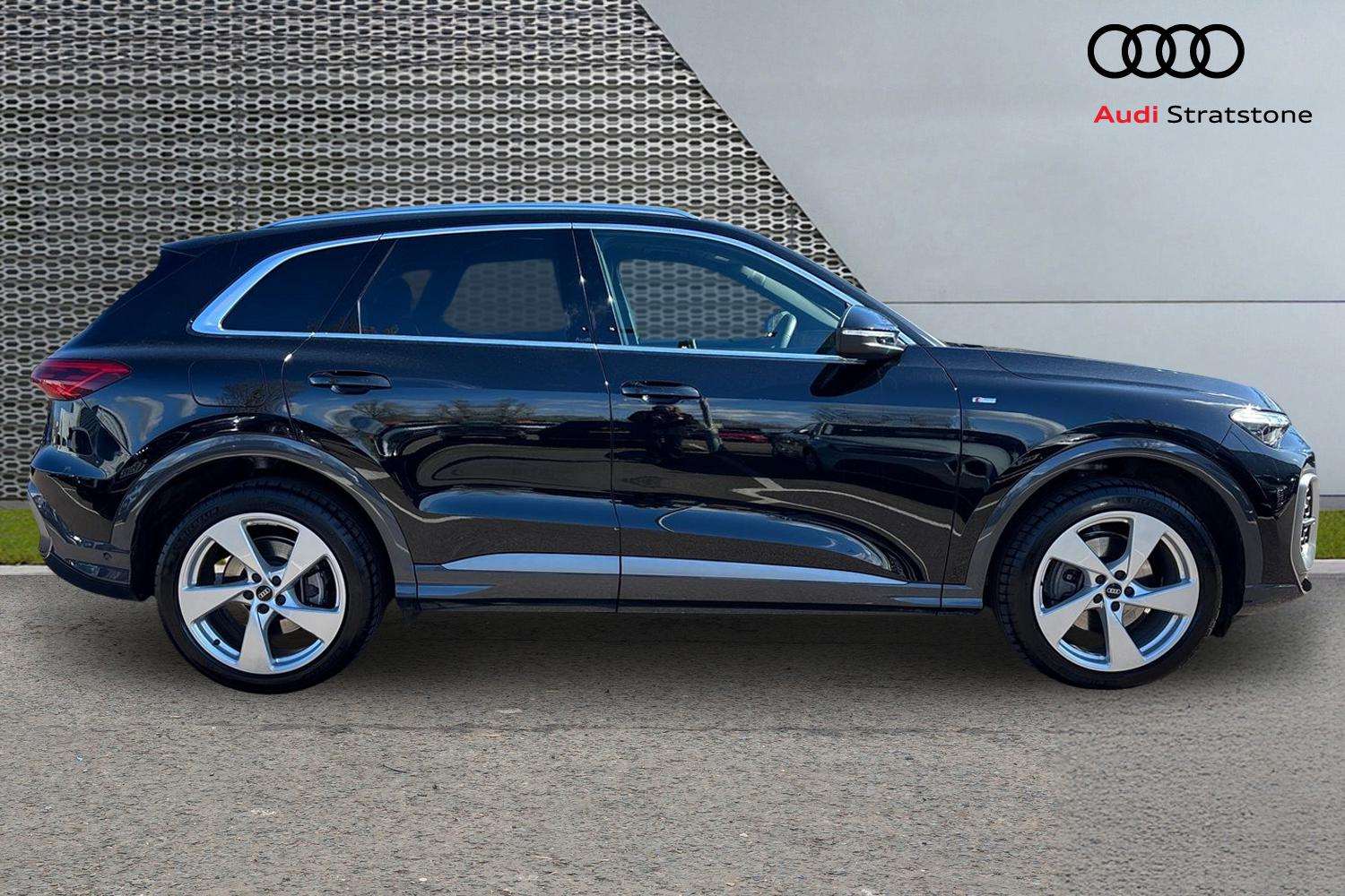 Used Audi Q5 2025 for sale - 78037813: Photo 4