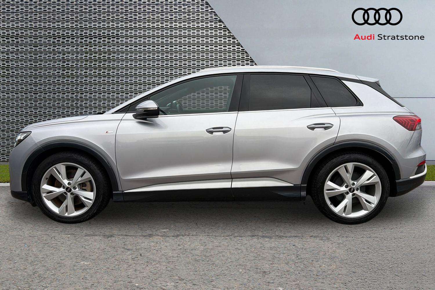 Used Audi Q4 e-tron 2021 for sale - 78010330: Photo 8