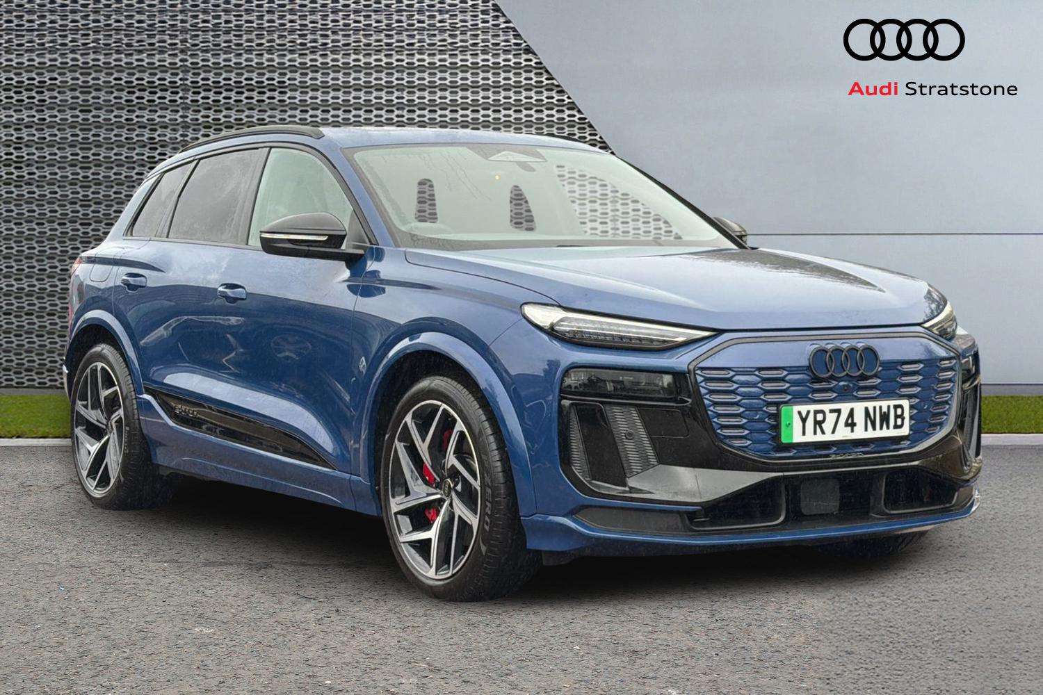 Used Audi Q6 e-tron 2024 for sale - 76339660: Photo 1