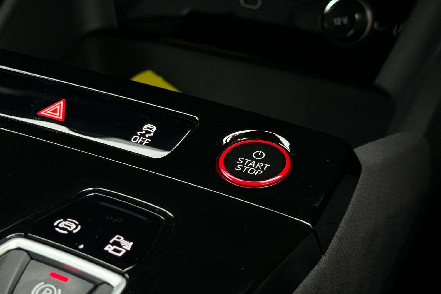 Used Audi Q6 e-tron 2024 for sale - 76339660: Photo 29