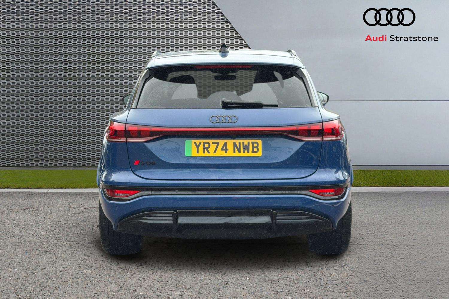 Used Audi Q6 e-tron 2024 for sale - 76339660: Photo 7