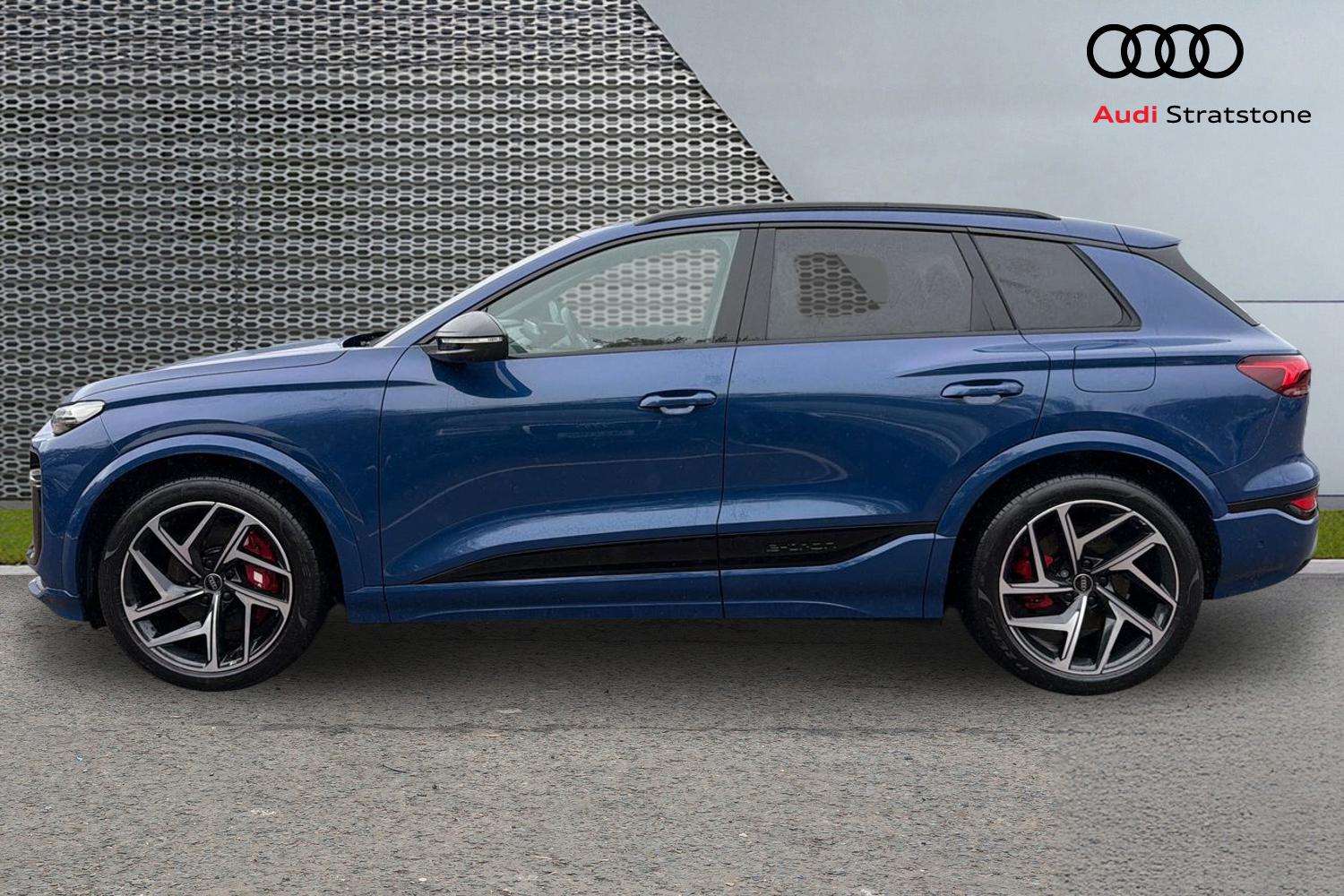 Used Audi Q6 e-tron 2024 for sale - 76339660: Photo 8