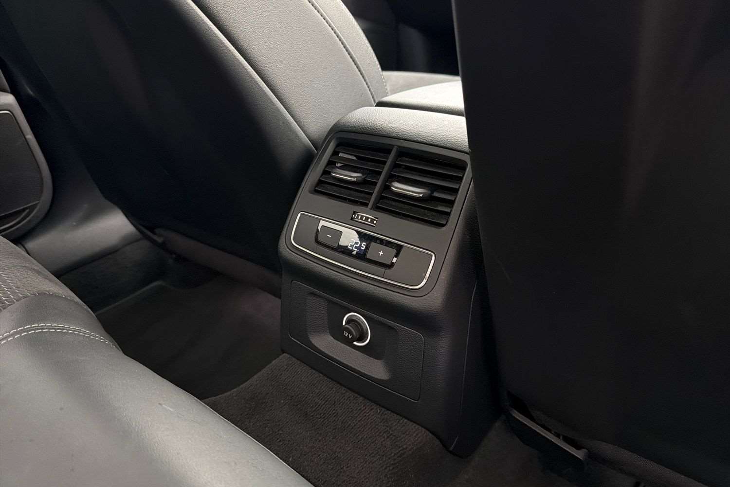 Used Audi A4 2020 for sale - 78010084: Photo 23