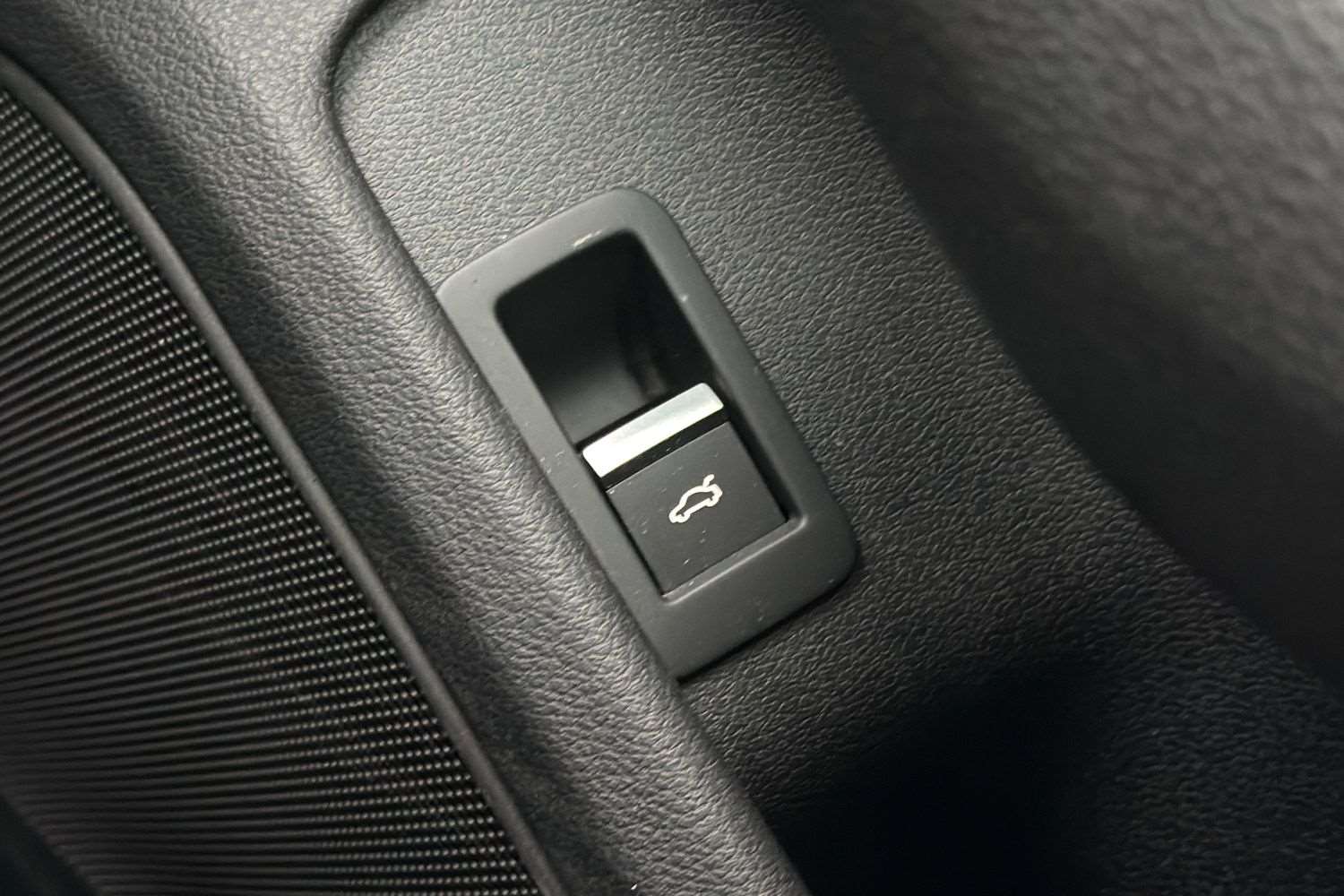 Used Audi A4 2020 for sale - 78010084: Photo 33