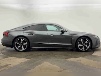 Used Audi e-tron GT 2023 for sale - 77772114: Photo