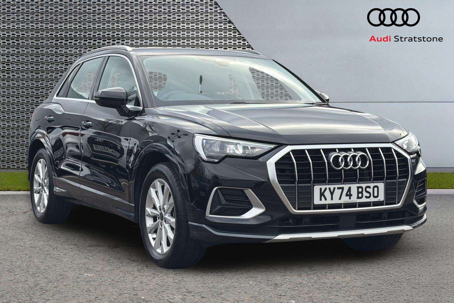 Used Audi Q3 2024 for sale - 76460313: Photo 1