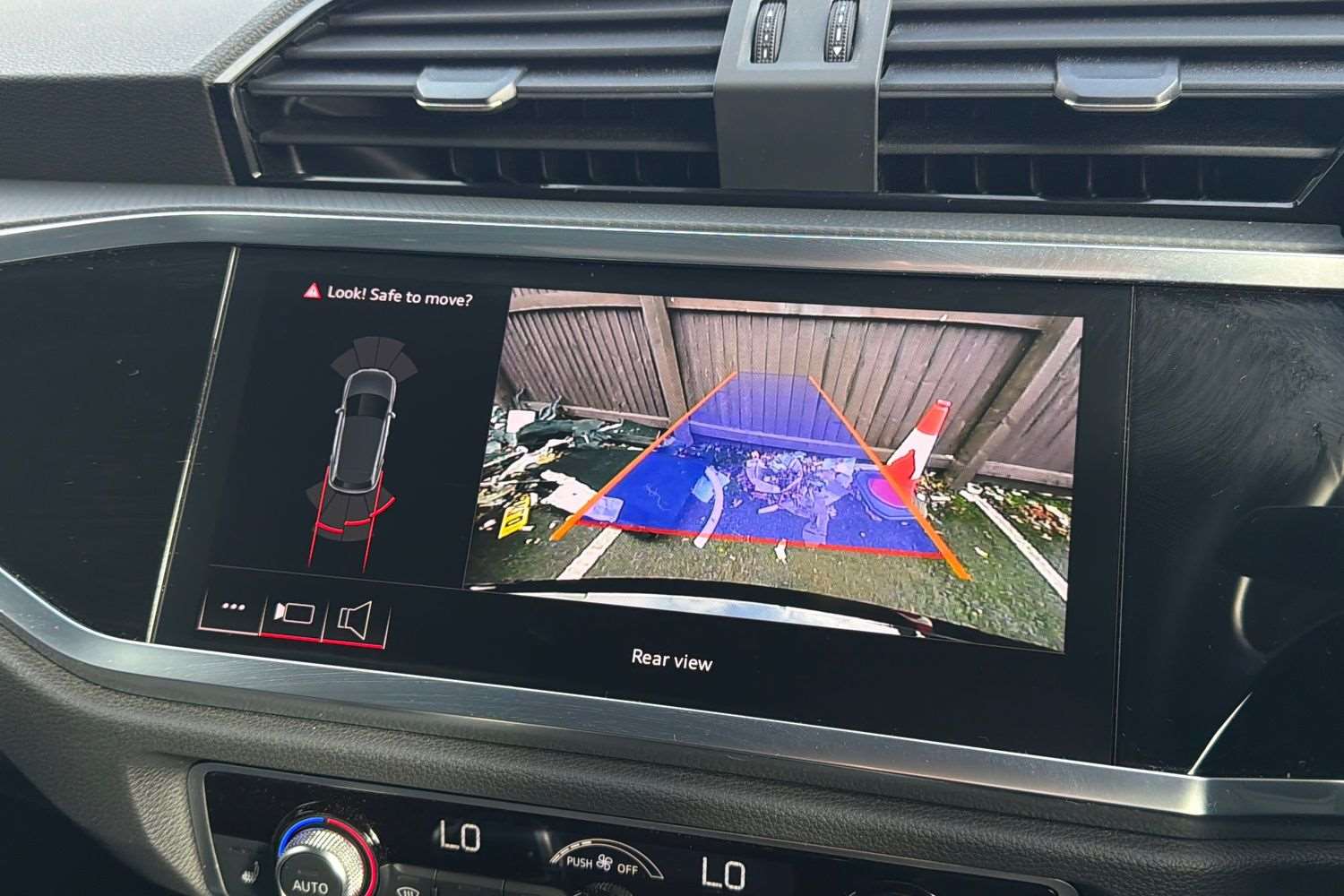 Used Audi Q3 2024 for sale - 76460313: Photo 26