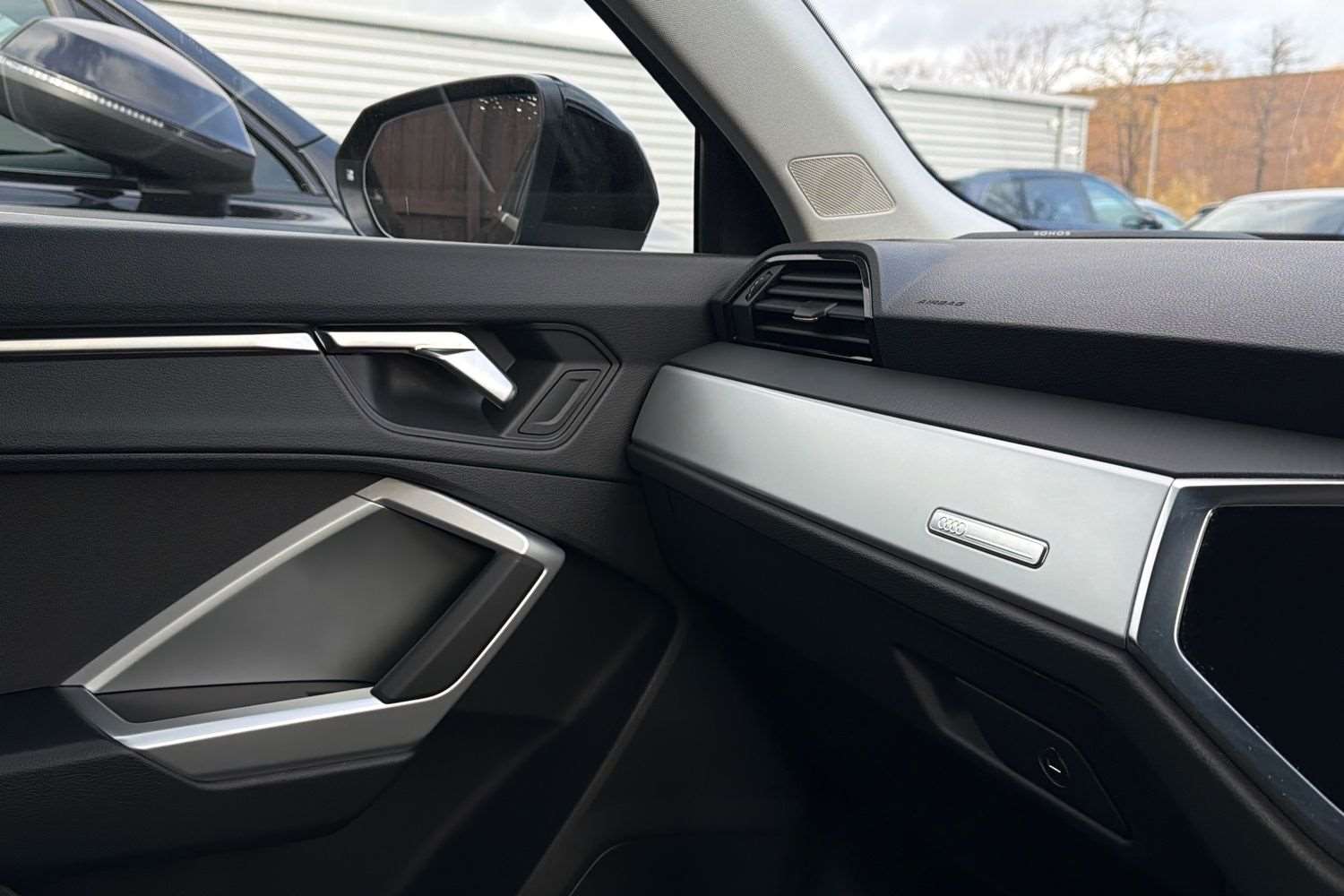 Used Audi Q3 2024 for sale - 76460313: Photo 33