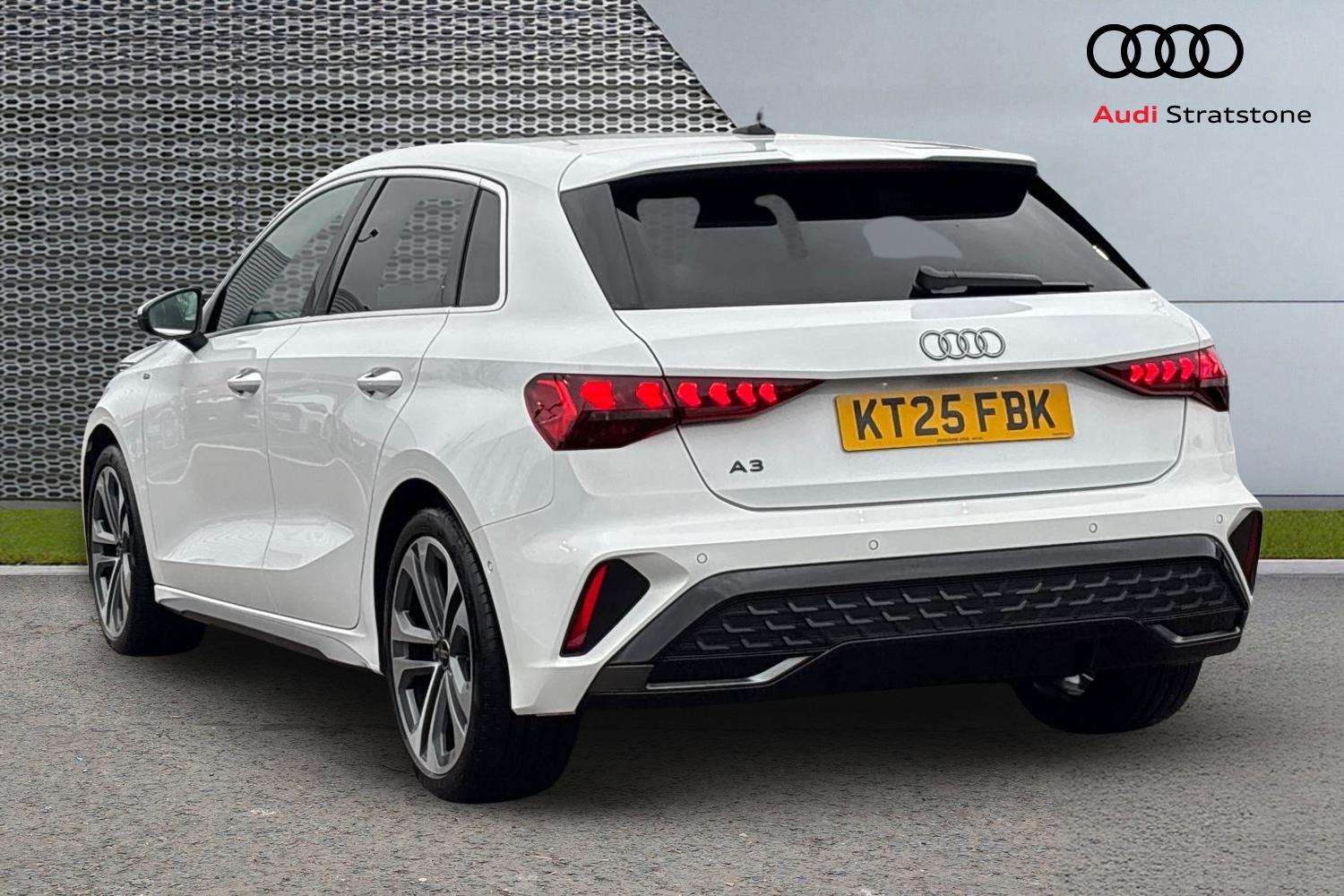 Used Audi A3 2025 for sale - 77414800: Photo 3