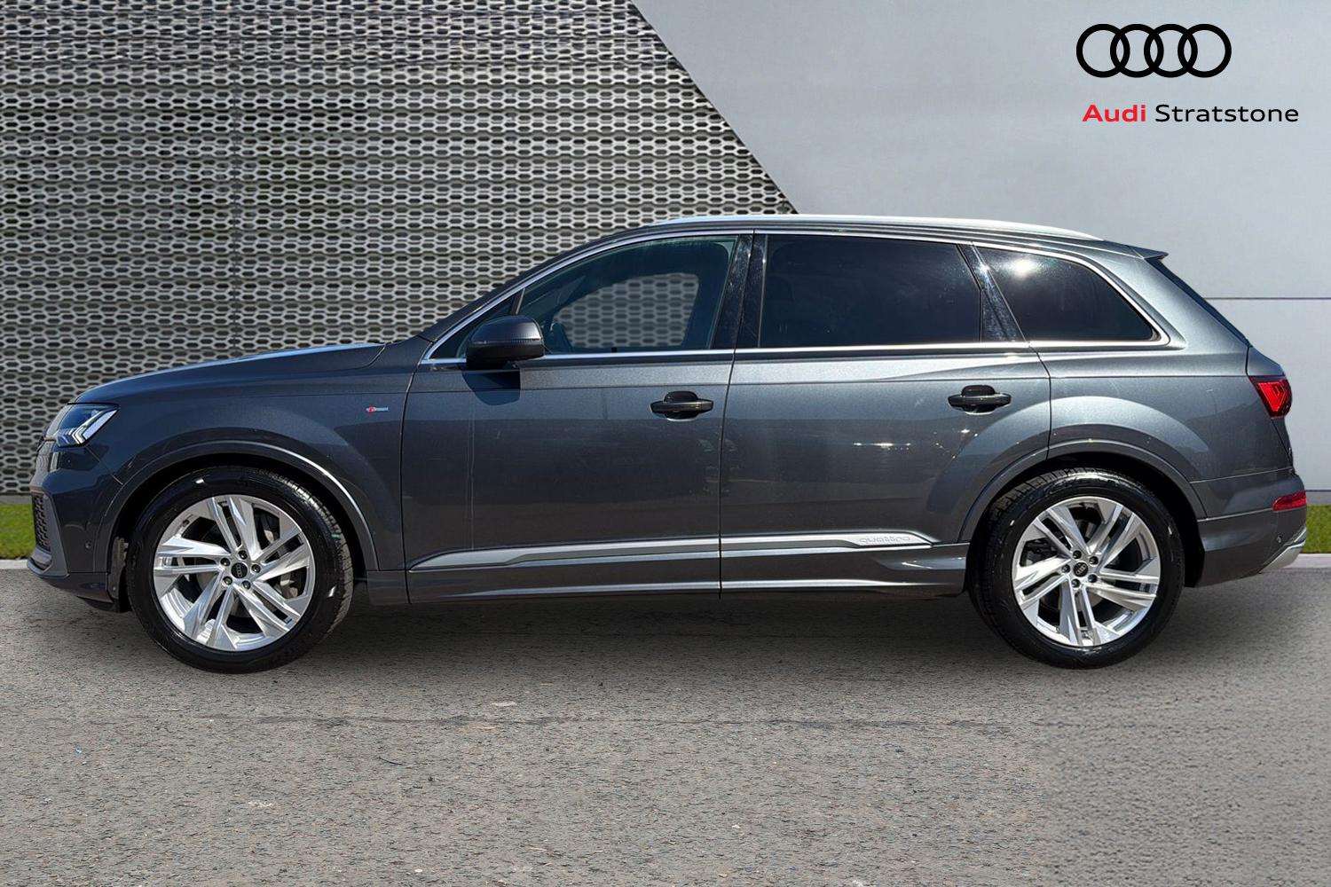 Used Audi Q7 2023 for sale - 78161185: Photo 8