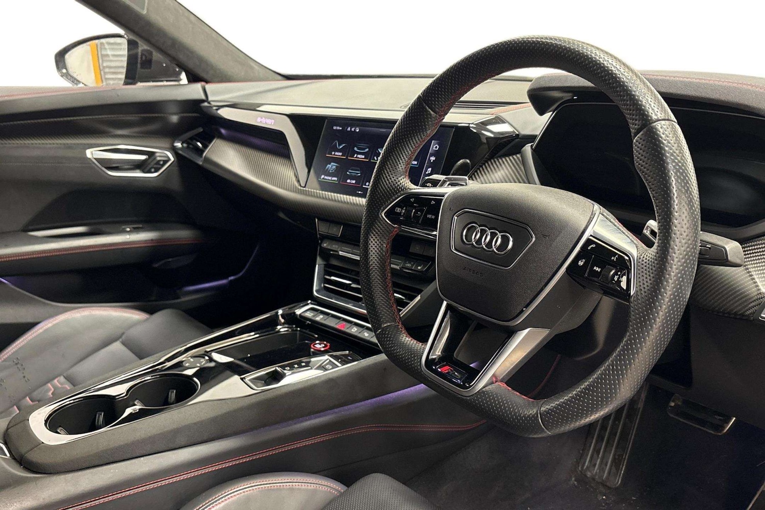 Used Audi RS e-tron GT 2021 for sale - 77294221: Photo 5