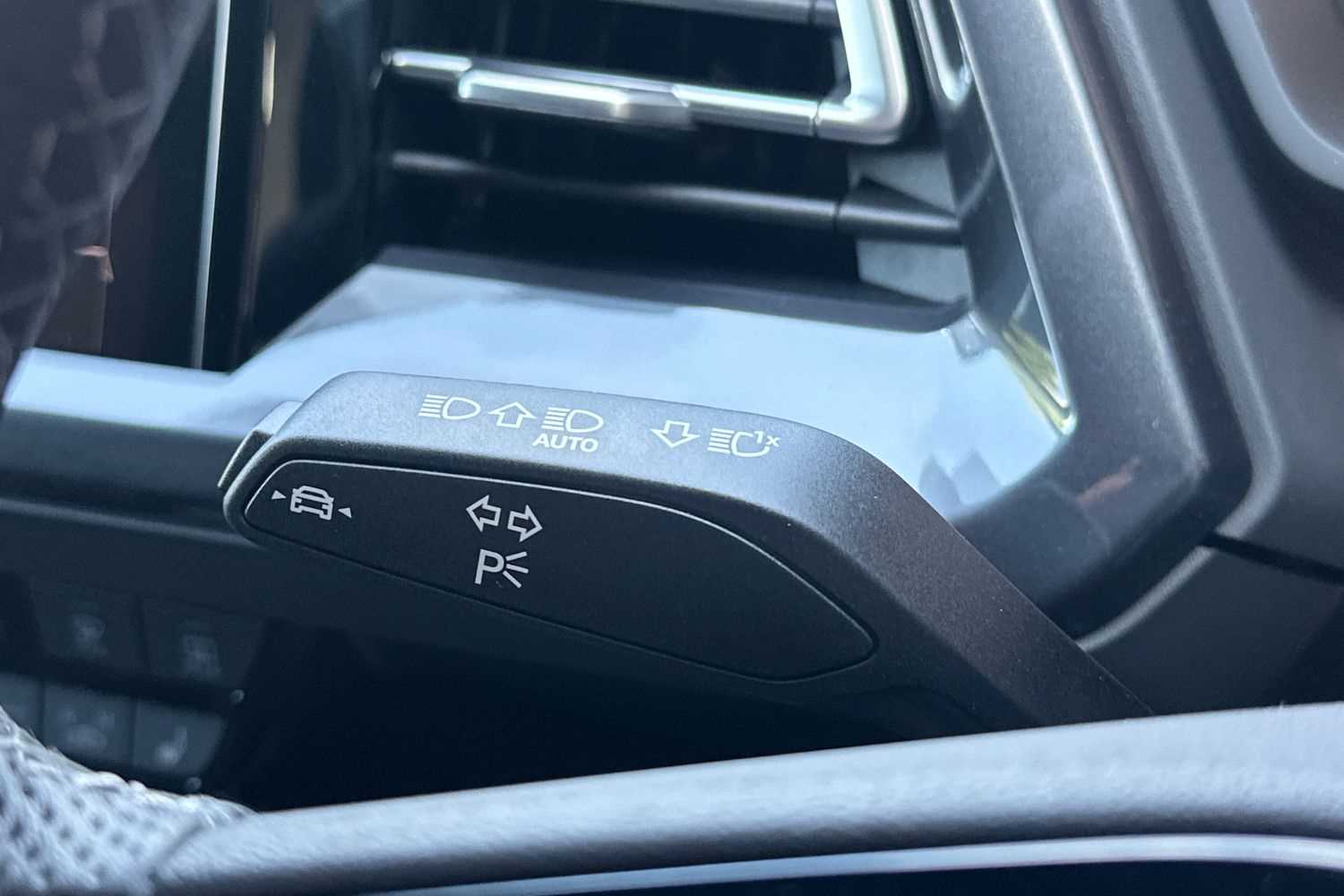 Used Audi Q4 e-tron 2025 for sale - 76015909: Photo 20