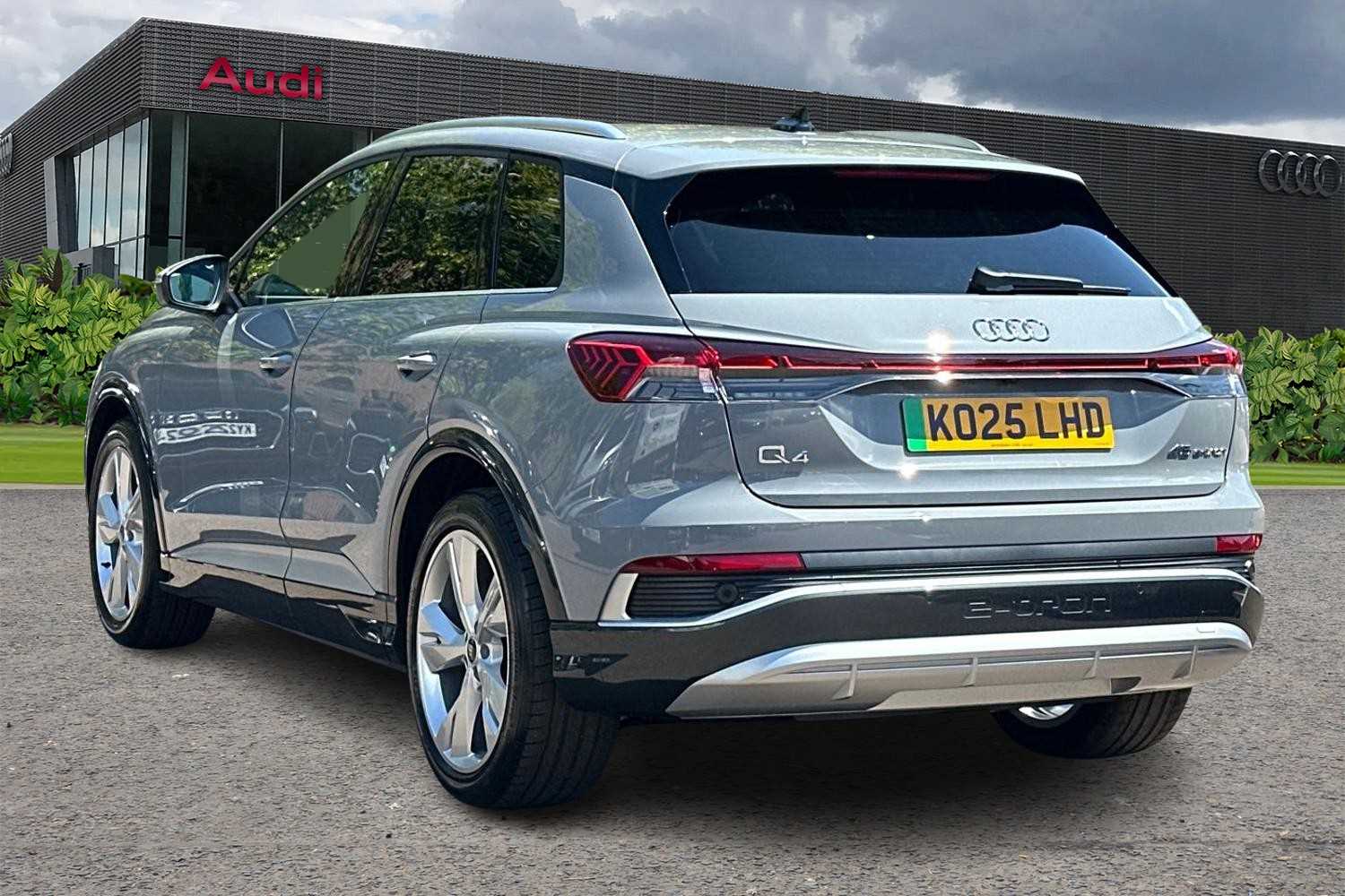 Used Audi Q4 e-tron 2025 for sale - 76015909: Photo 3